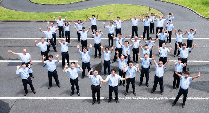 Cảnh học / Giới thiệu nhân viên